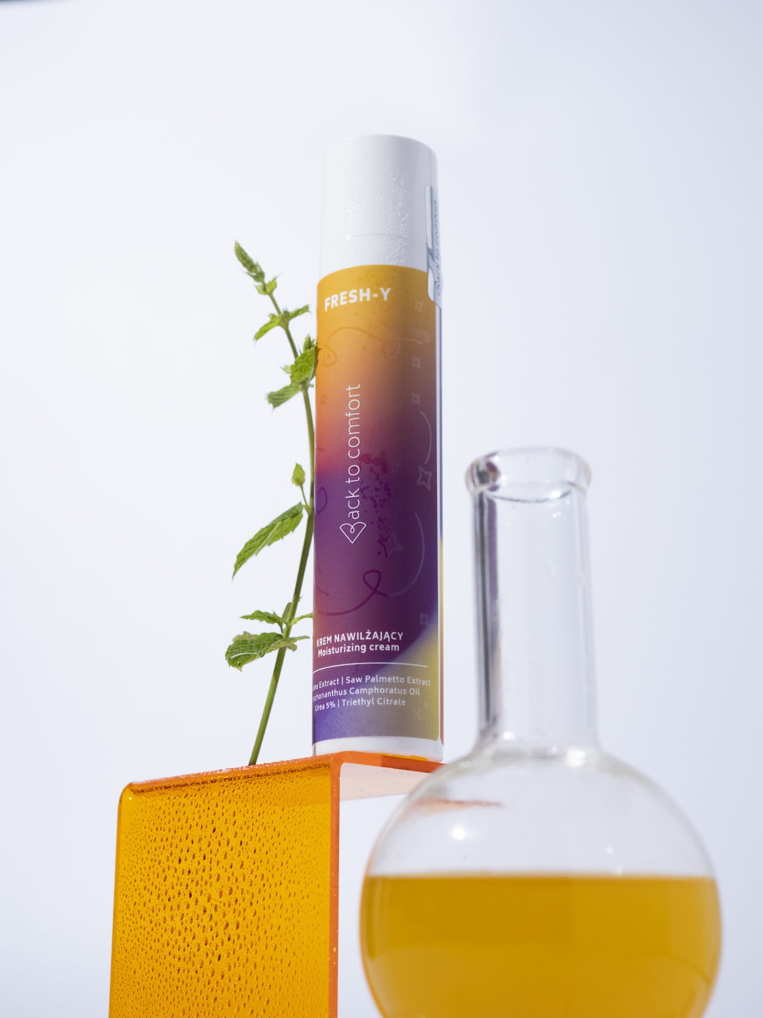 Krem nawilżający FRESH-Y z kurkumą i palmą sabałową 50ml